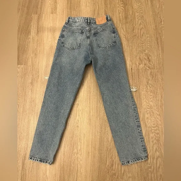 zara jeans - Picture 2 of 3